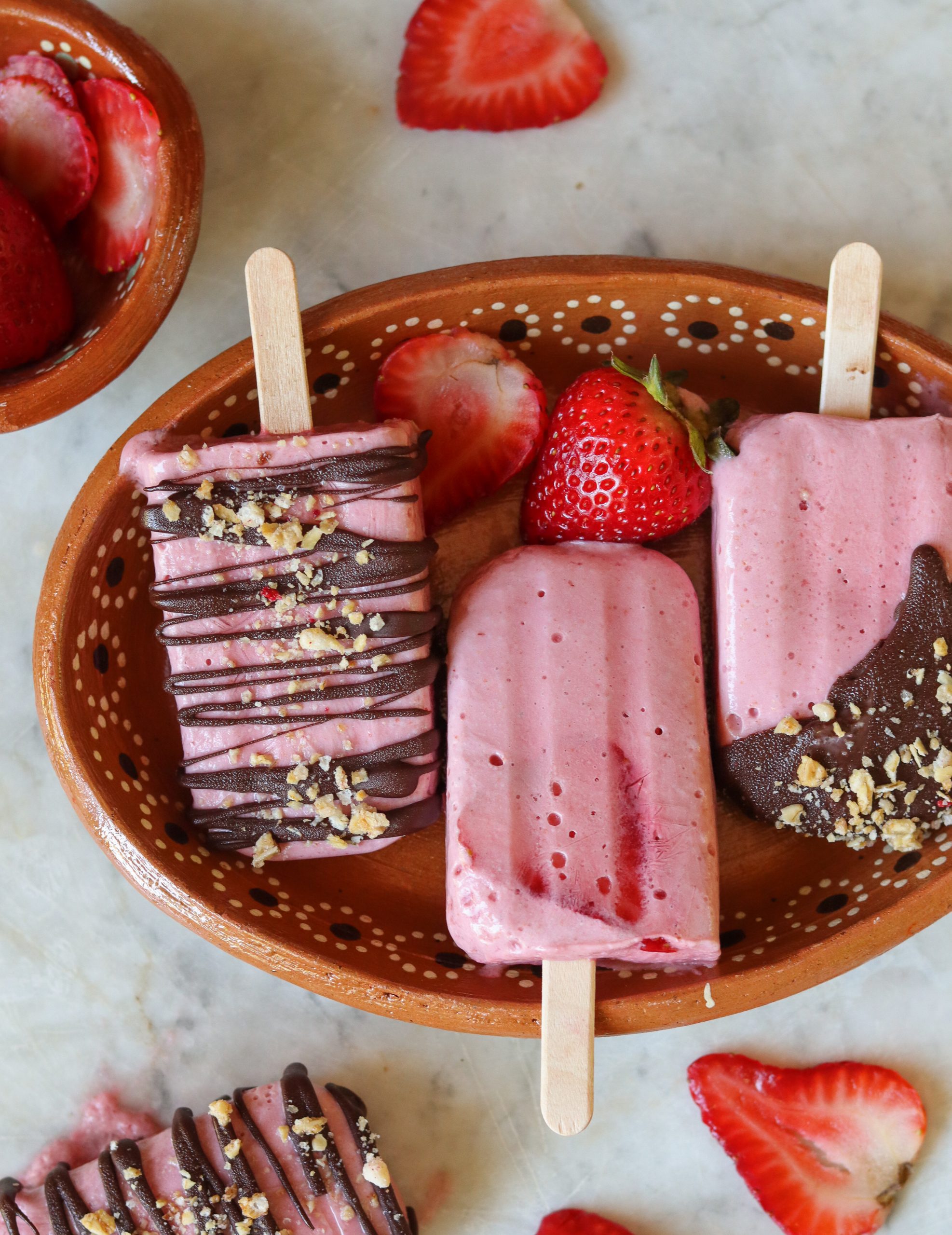 Paletas de Fresa * Bakery on Main